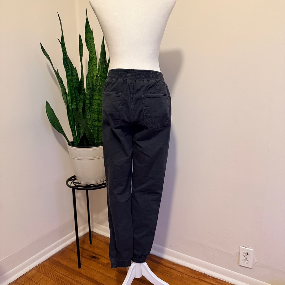 American Eagle | Black Cotton Blend Jogger Pants - Picture 3 of 8